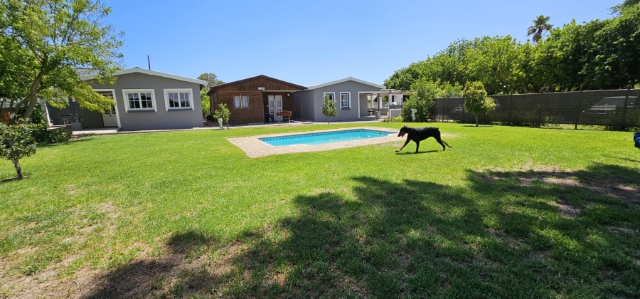 18 Bedroom Property for Sale in Hopefield Western Cape